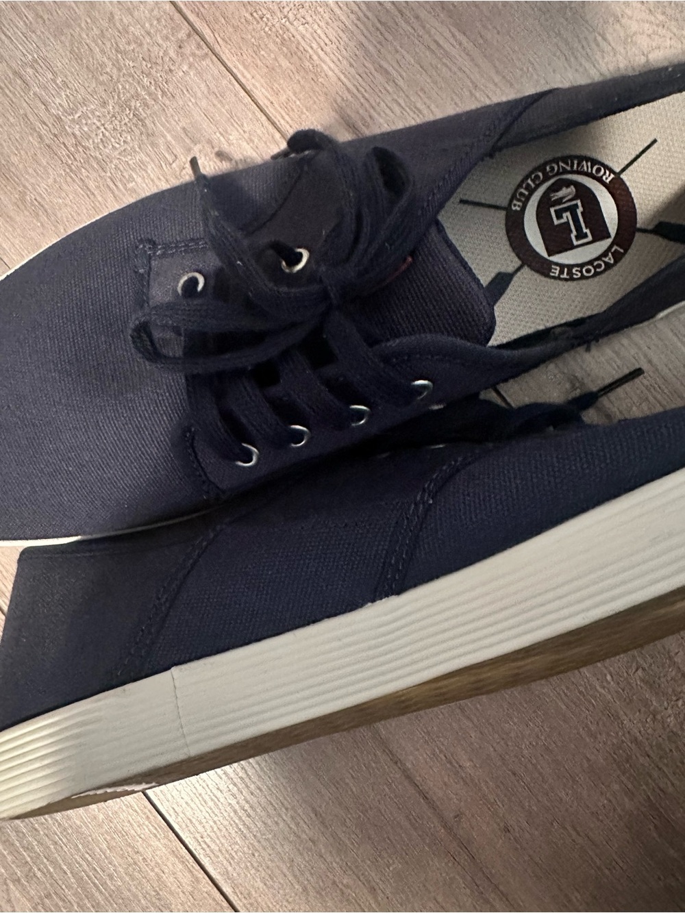 Lacoste Men’s Navy Canvas Low-Top Sneakers With OrthoLite Insoles - Picture 12 of 15